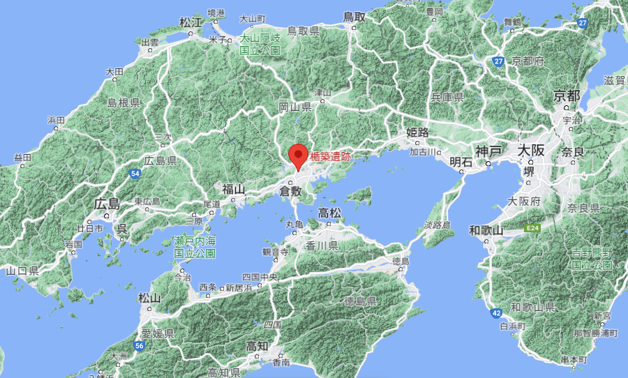 yayoibot8's tweet photo. 【楯築遺跡】
所在地：岡山県倉敷市矢部
2世紀後半頃に築かれた古代吉備の王墓。墳形は双方中円墳である。突出部両端の全長は72ｍで同時期の弥生墳丘墓としては日本最大級である。墳墓から出土した旋帯文石は古代吉備の信仰を今に伝える。 https://t.co/0ioJWcqic7