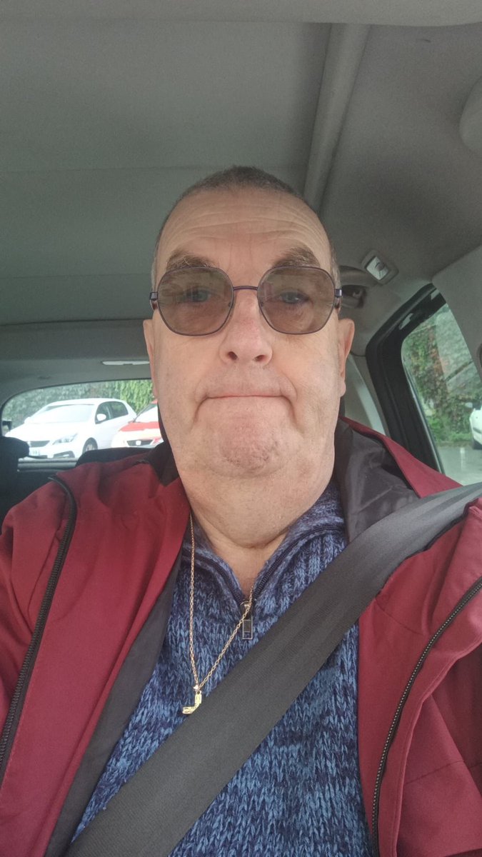 FdezSoto's tweet photo. Hi i’m fred, do i look good enough for you ? https://t.co/C1dmFopCog