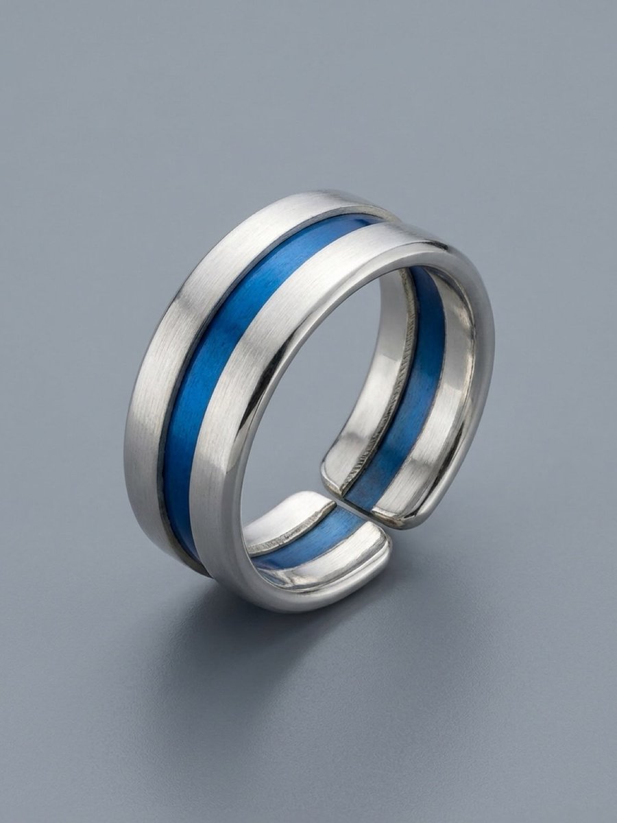 LarraineMawk's tweet photo. Expressions of color in men’s rings: titanium, lapis, bronze in sterling silver, and silver &amp; brass spinner rings. Rings for every player, style, and expression. https://t.co/URiJfbj5jU