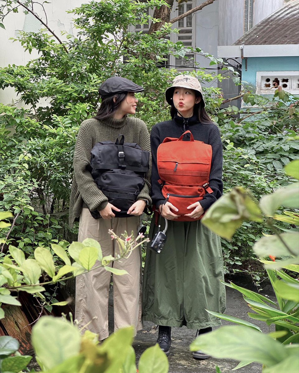 VISORR's tweet photo. 男の友情は、言葉なんてなくても通じ合えるもんだよな。本当そう��う。 😎
EZyjY https://t.co/ZjNuVKPaQx