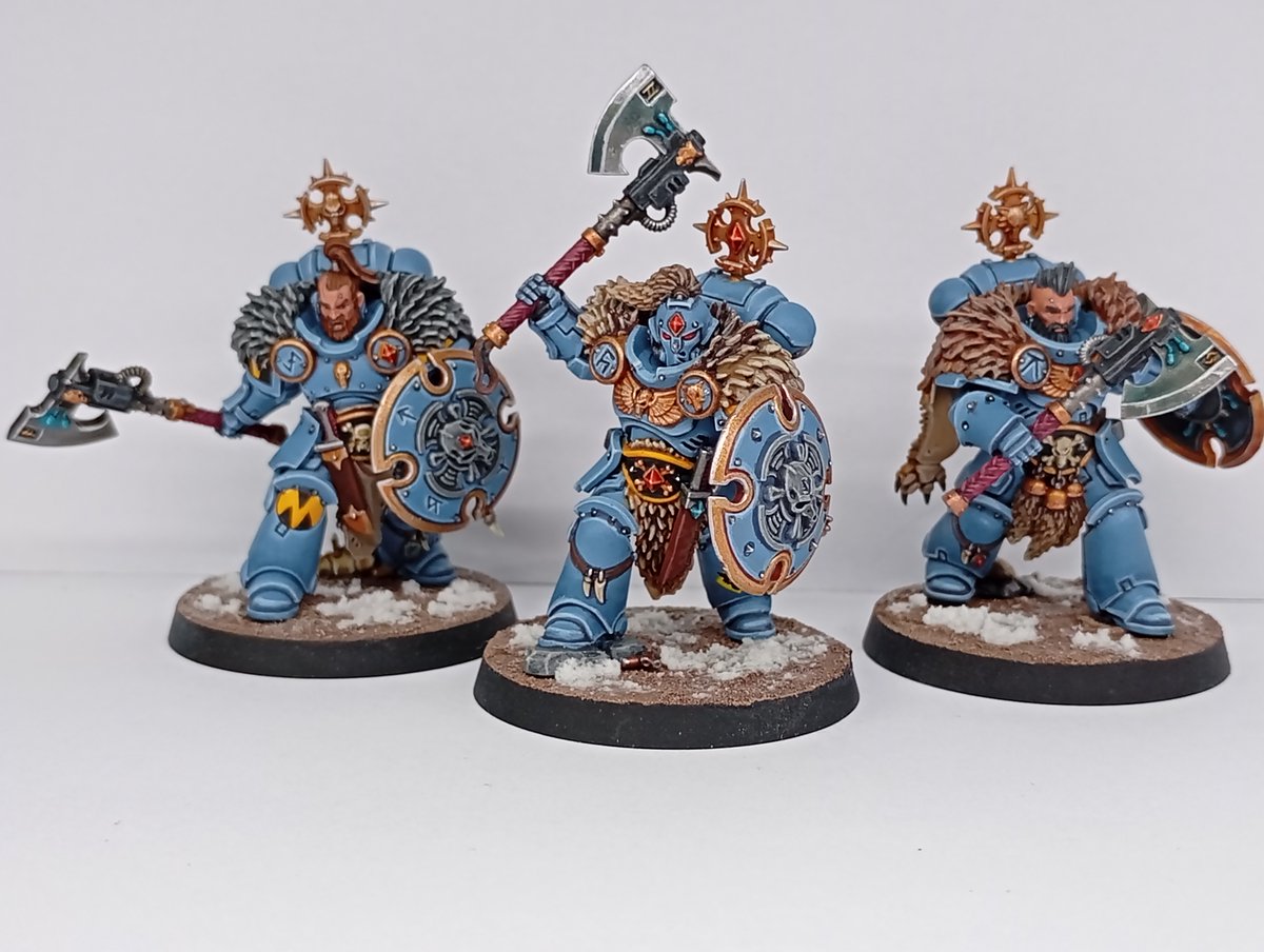 Ernoster7's tweet photo. Finished painting all of my Space Wolves models and took pictures of them.
My infantry and battleline:
#warhammerpainting #warhammercommunity #warhammer40k #spacewolves https://t.co/wRtXJTnynq