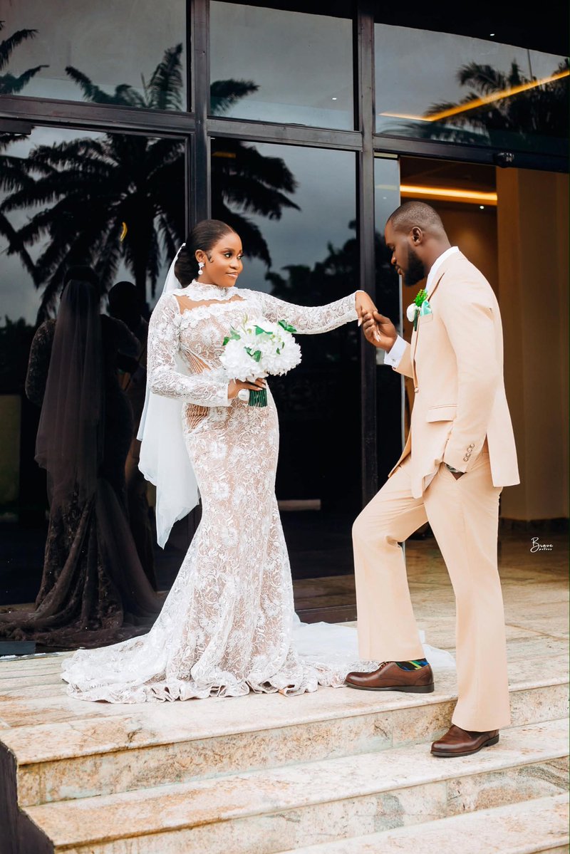 iam_ozy01's tweet photo. From miss to MRS 
#wedding
#goviral
#marriage https://t.co/irmLAPNpzl