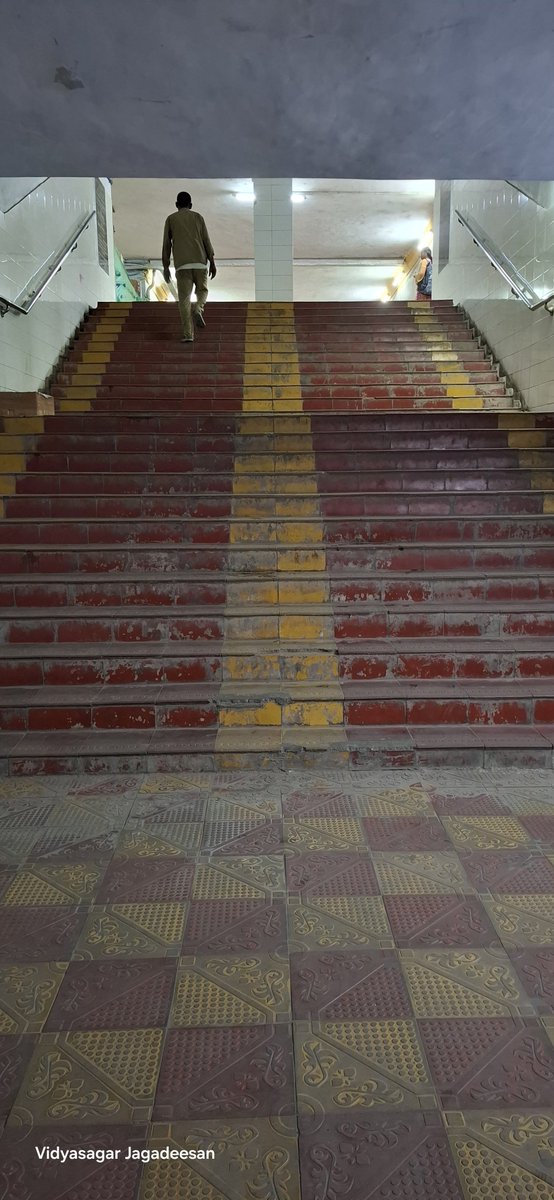jvidyasagar's tweet photo. #Tirisulam station in chennai suburban 

No train indicators on the PF with EIM.

Tirisulam station to airport, 

1. Ramps in the station PF under repair.
2. No fans anywhere 
3. No ramps under the highway leading to metro and airport. Only steps
4. Lights not working in the subway

My rating for this Station which leads to the International airport is 4/10