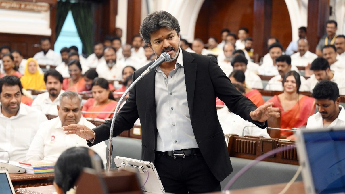 ActorVijayFC's tweet photo. CM Vijay full of 🔥 https://t.co/fOUdY0MMS6