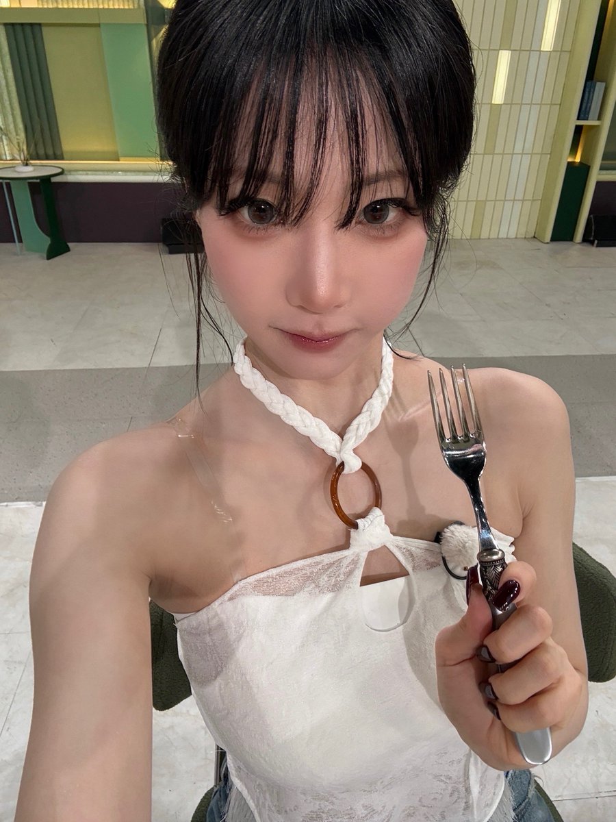 triplescosmos's tweet photo. Mukbang시작

#tripleS #트리플에스
#NaKyoung #나경 https://t.co/x4CWd1PWYA