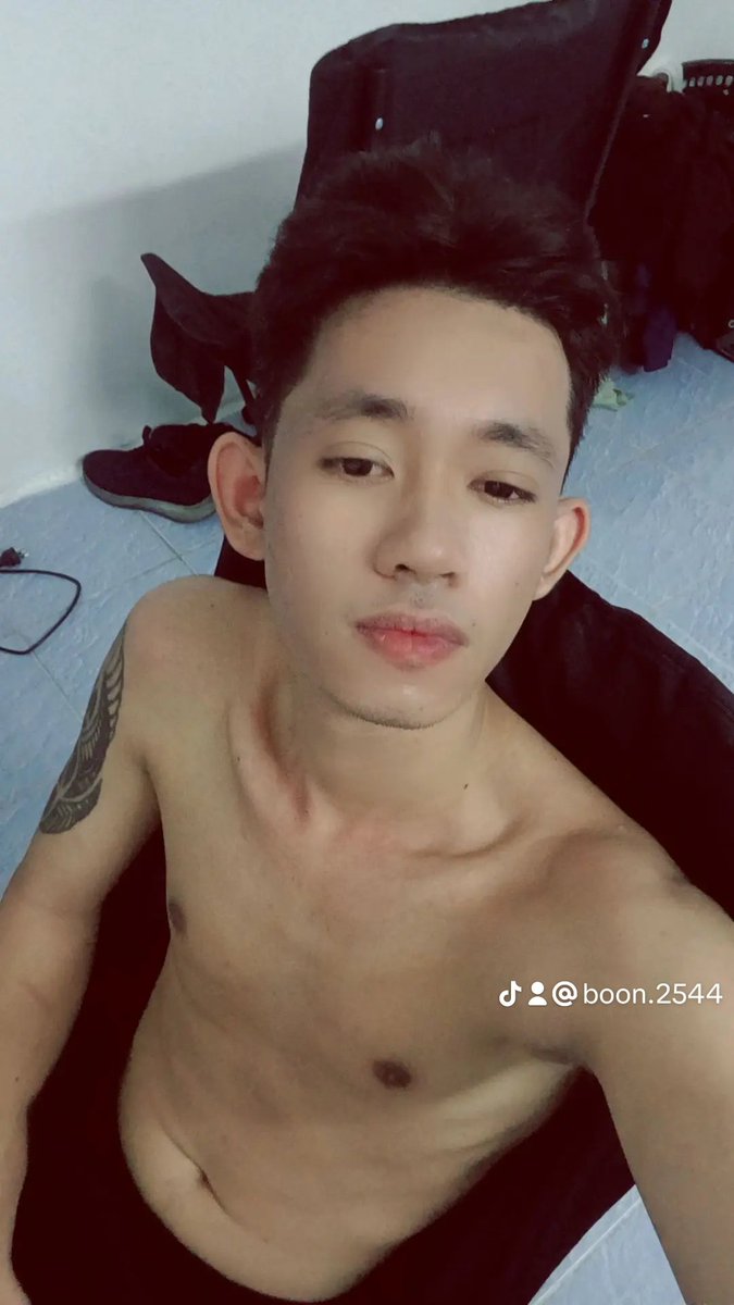 BoonMmmb's tweet photo. เหนื่อยจังช่วงนี้ มานวดให้หน่อย🤭
#นวนคร #ปทุม https://t.co/qqsFuYC4QF