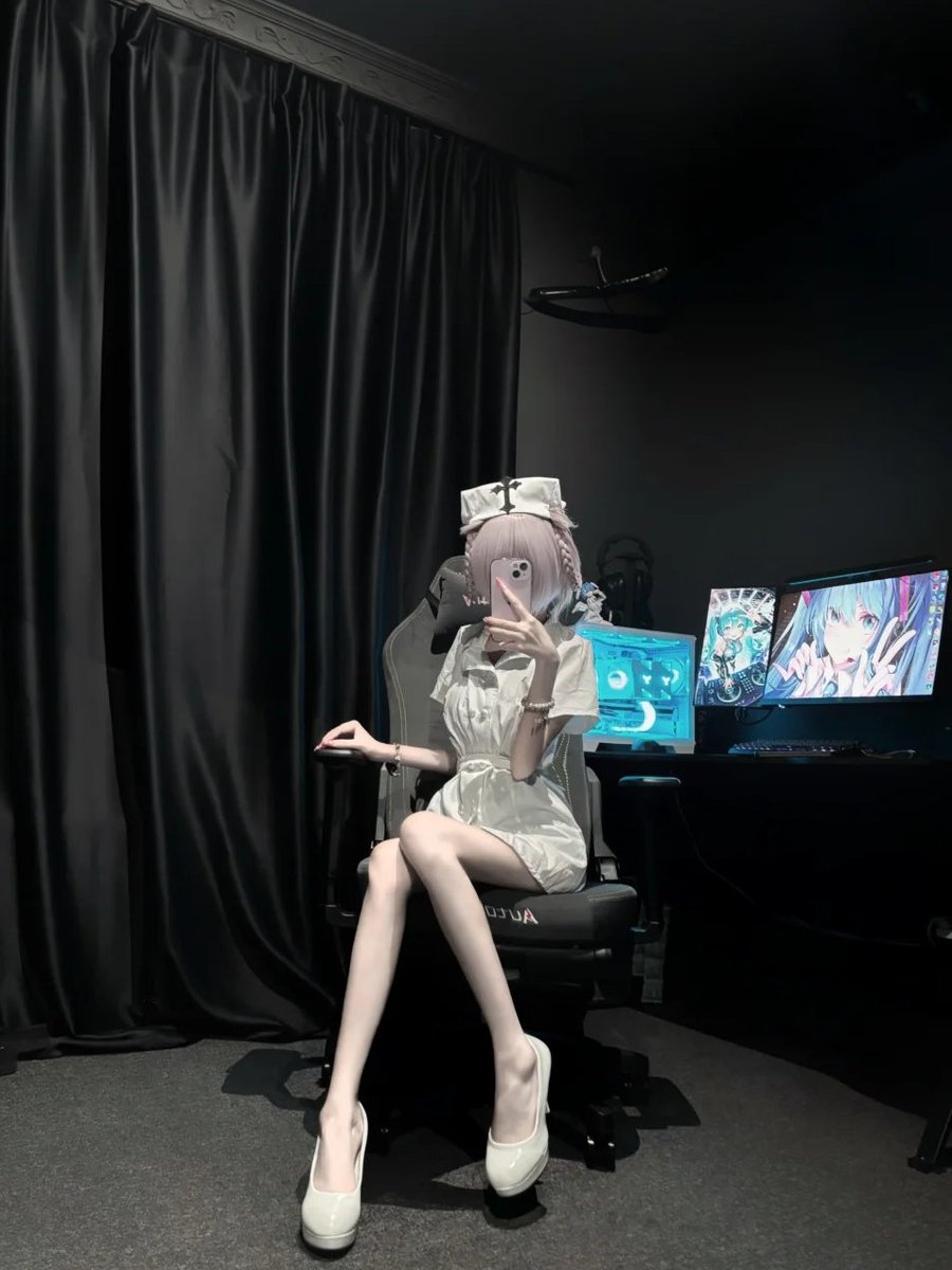 uni1mu's tweet photo. 蠢货啊…
#七草荠 #彻夜之歌 #cosplayㅤㅤㅤㅤㅤㅤㅤ https://t.co/YQQEDUMBRf