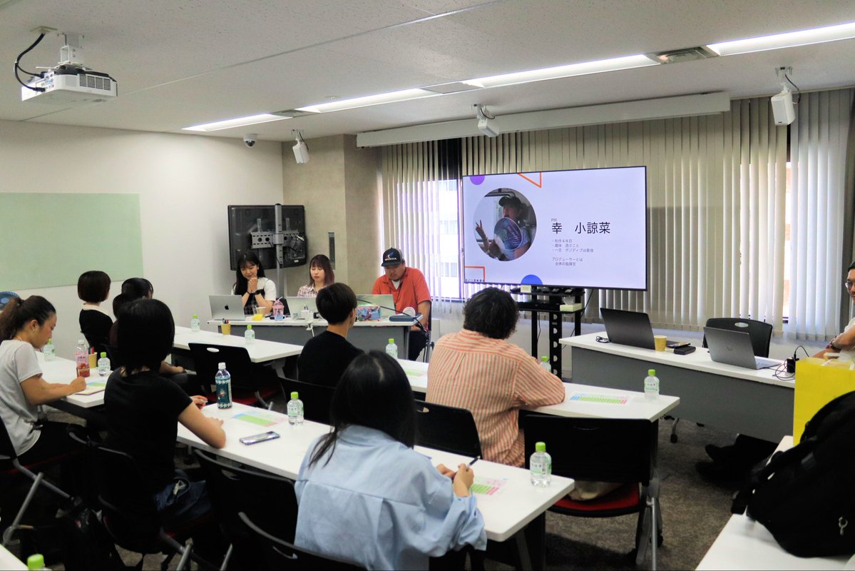 BIS_SWIFT's tweet photo. 📣会社ブログを更新しました！

先日、#和光大学 #芸術学科 でデザインを学ぶ学生の皆さんをお迎えし、#CM制作 の仕事についての特別講座を開催しました!
⁡その模様をレポートしています。

https://t.co/BKnEWKaJC2 https://t.co/BJdFPKnkCO