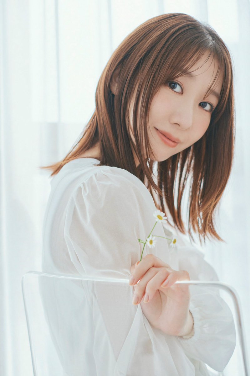 oricon's tweet photo. 📺️NHK『うたコン』ピンク・レディー特集
⠀
🩷未唯mieとコラボ
イコラブ野口衣織「UFO」
一青窈「ウォンテッド（指名手配）」
柏木由紀「サウスポー」
https://t.co/sHpchUIkHK
⠀
🎤ほか出演者
＝LOVE、郷ひろみ、澤田知可子
平原綾香、FUNKY MONKEY BΛBY'S
ポルノグラフィティ、水森かおり https://t.co/EgDYcV09el