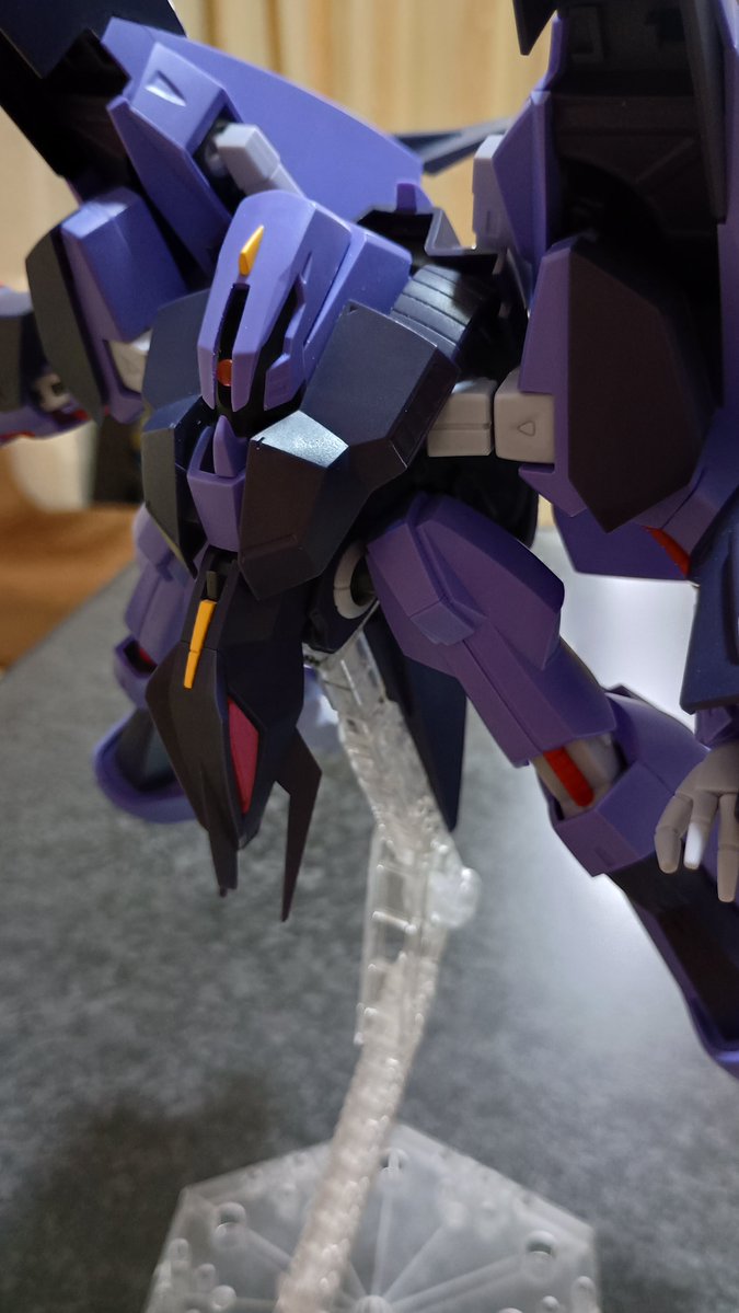 adeu55's tweet photo. ROBOT魂メッサー���のスタンドジョイント壊れたんでアクションベース用にジョイント自作した
4ミリ角棒と股間に差し込むタイプのジョイントを使用
元より頑丈になりました https://t.co/p9T5t5mHl4