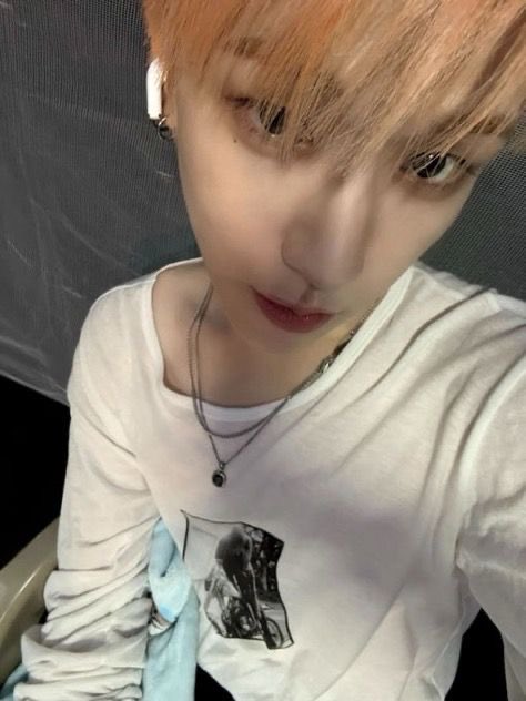 Hioulxo's tweet photo. 예뽀다 링🫰🫰 https://t.co/D1HRqK0BhP