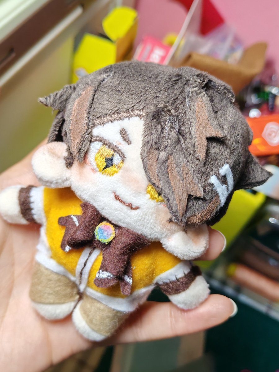 RinggonX's tweet photo. Comm plush https://t.co/UNPgRaY6fF