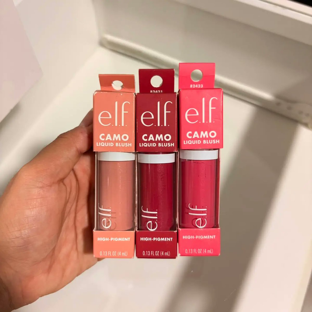 palaciosy03's tweet photo. Blush líquido e. l. f. recomendado: dura todo el día, especialmente si lo sellas con polvo. Se ve natural y es fácil de difuminar. Disponibles
Pinky Promise
Berry Well
Peach Perfect https://t.co/IFnZxRj5VY