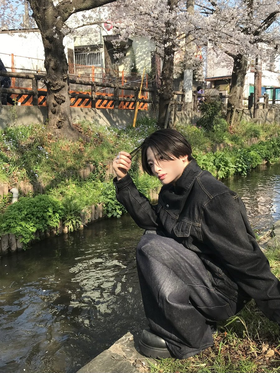 3_zik_x's tweet photo. 一重の塩顔は需要ありますか？ https://t.co/loWUFgUQ0I