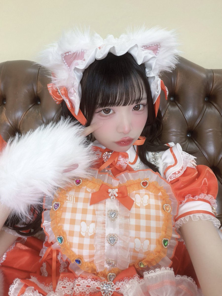 iLiFE_koguma's tweet photo. にゃんって良い子にするから、愛して♪♡♡ https://t.co/tyYtfMbJnU