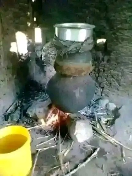 Masika_039's tweet photo. Kuna shughuli nimengoja iivane mahali. https://t.co/vmvxreZNTx
