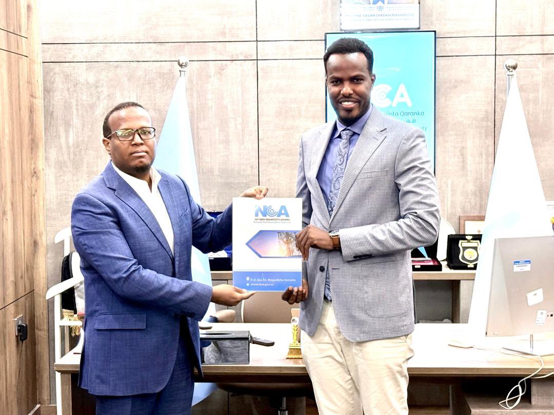 SomaliREN's tweet photo. We’re delighted to have received a Community Network License from the Somali National Communications Authority (NCA). Our CEO, @AhmedDSiyad, received the license from the @SomaliaNCA’s Director General, @mysheekh.

This license strengthens our longstanding commitment to delivering secure, reliable, subsidised, and non-profit internet services tailored to the needs of Somali higher education and research institutions.

#SomaliREN #NCA #CommunityNetwork