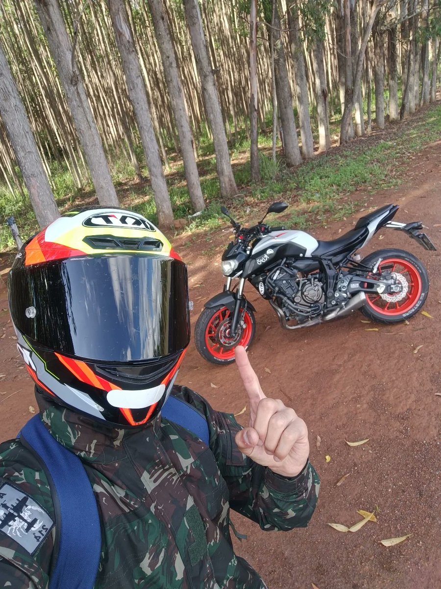 MerilynGraxo's tweet photo. Riding with gratitude and love. https://t.co/Z4Vb8uJYrT