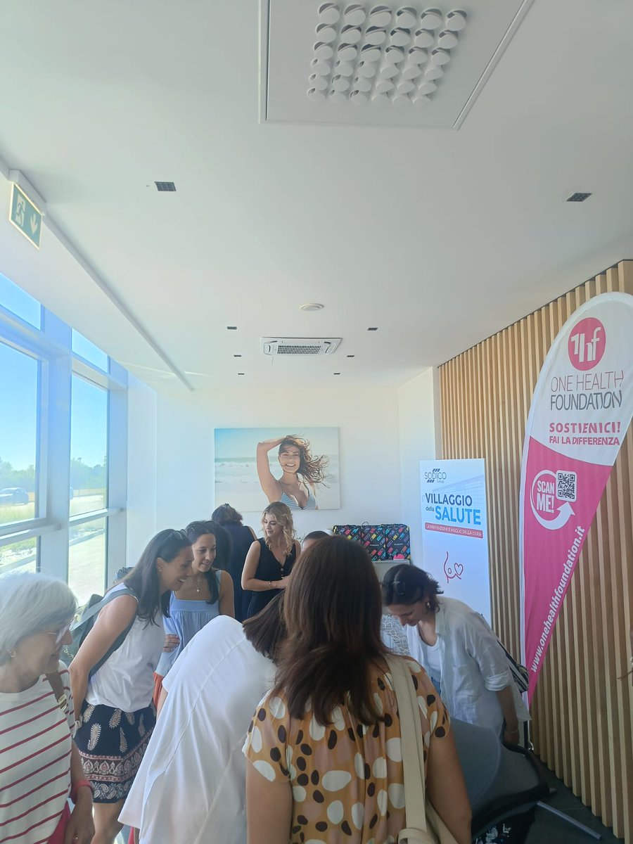 onehtfoundation's tweet photo. Sabato 5 settembre a Mondolfo, nelle Marche, One Health Foundation ha dedicato un’intera giornata alla #prevenzione e alla #salute grazie al progetto “Villaggio della Salute”. Abbiamo offerto visite gratuite e consulenze ai dipendenti e soci del gruppo SODICO. https://t.co/tAHTo7hydU