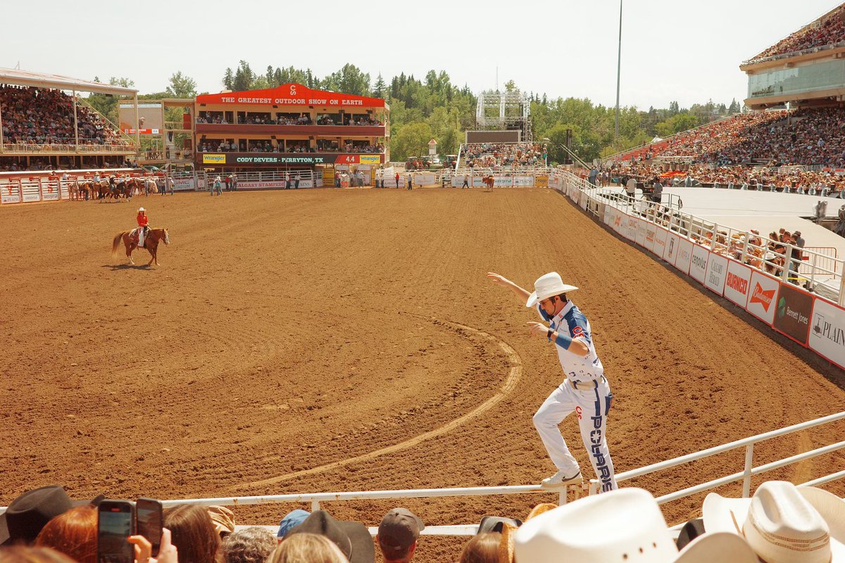 ChantelMat2f's tweet photo. Have you ever been to a rodeo? Shot on RICOH GR IIIX https://t.co/h42k2G7pYh
