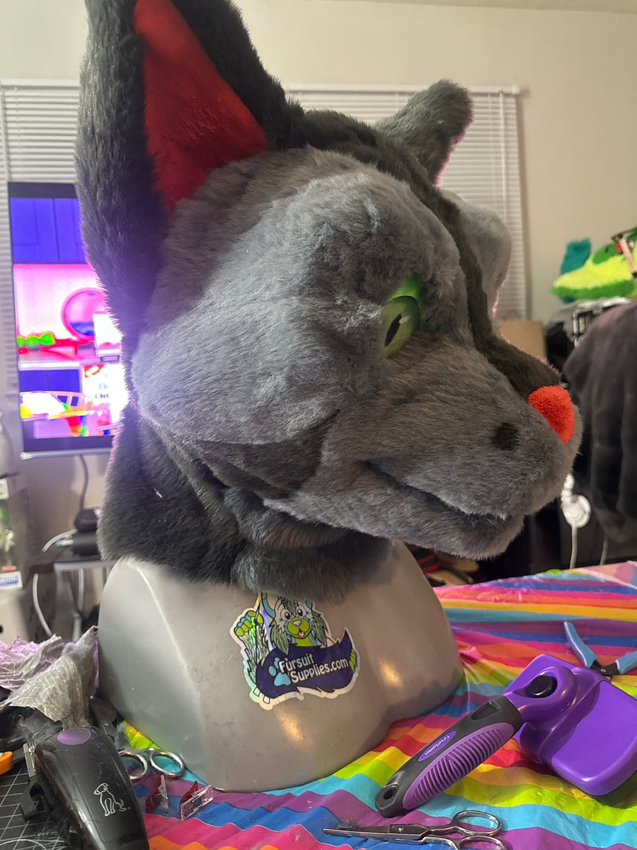 SuitsbyKosmo's tweet photo. The shaving begins…but I’m also afraid to shave too close 😅 https://t.co/3T8VUMgX8H
