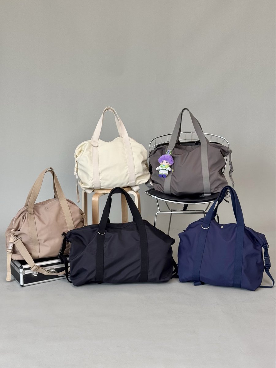 kodangs's tweet photo. 💼 What’s in my (BACK&TOTE Zip Size M) Bag!?
วันนี้พวกเราขอมาเปิดกระเป๋า BACK&TOTE Zip Size M ให้ดูกันว่า กระเป๋าใบนี้สามารถจุของได้เยอะแค่ไหน และสามารถใส่ของอะไรเข้าไปได้บ้าง🙌🏻
#kodangs https://t.co/CuKF0Zbvlc