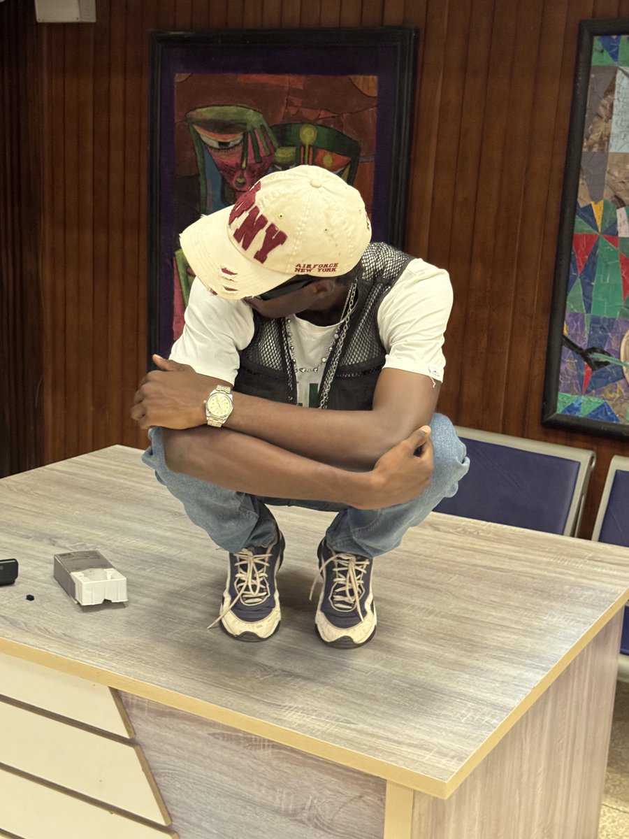 babyboyfl0's tweet photo. im feelin' gucci on an early monday morning https://t.co/cTDdQDCpKY