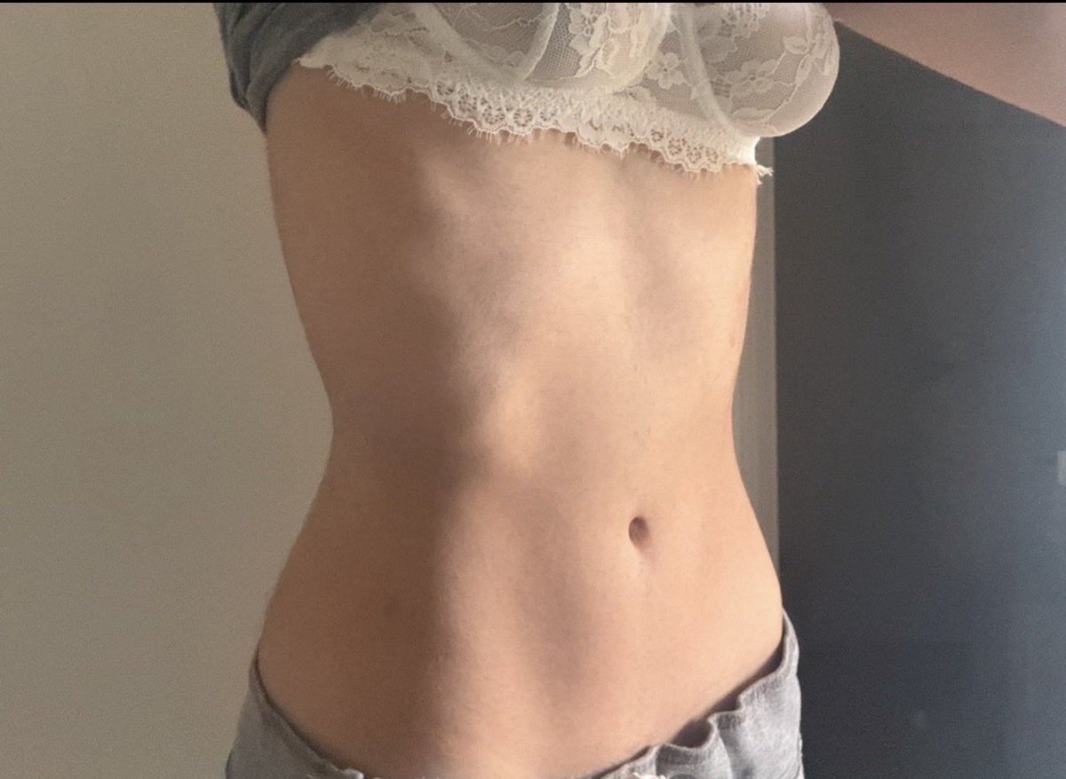 laceybeary's tweet photo. neeeeeeed a cum tribute btw https://t.co/VzZXMZaWFu