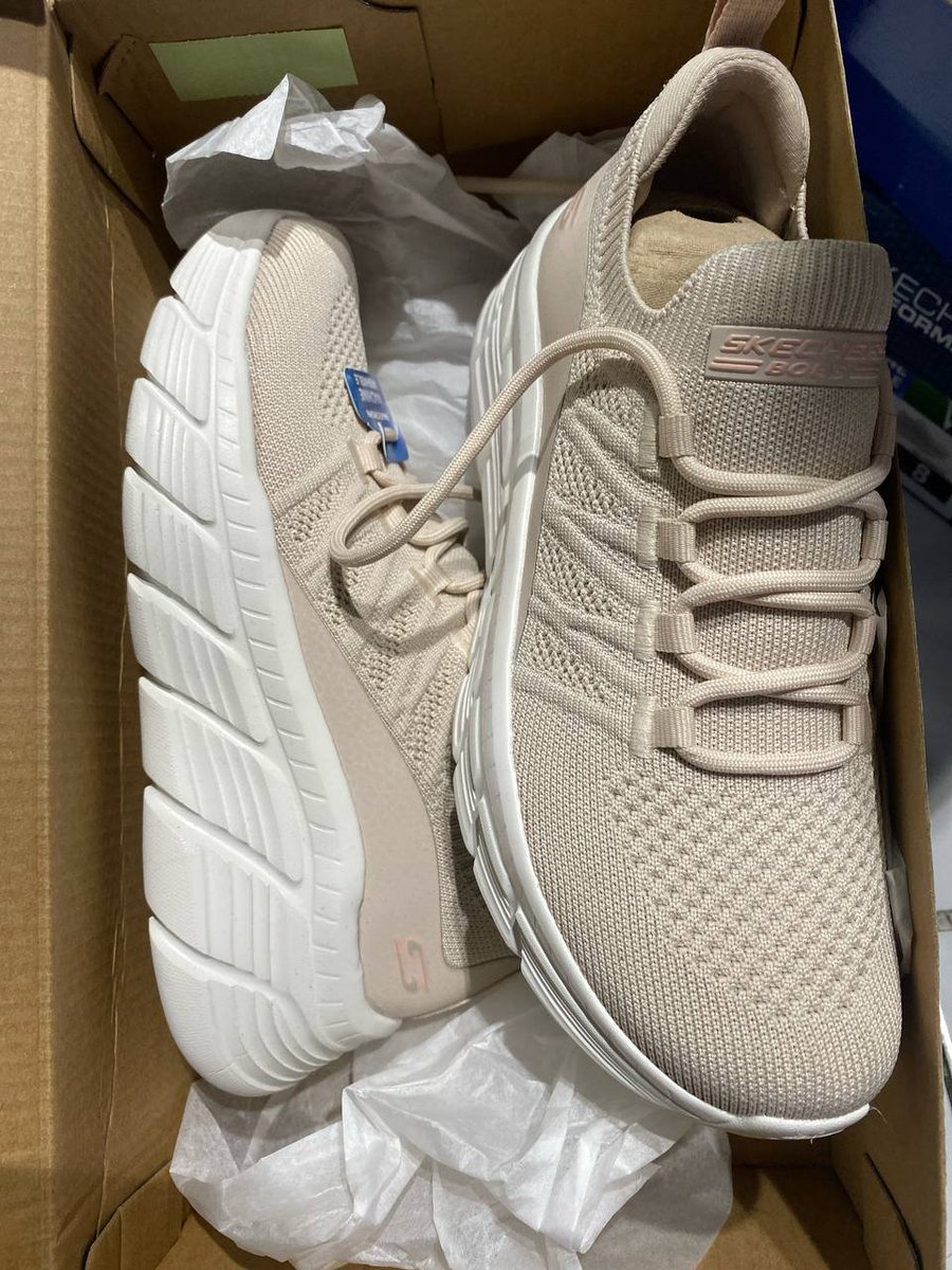 mylittlewon__'s tweet photo. want to sell wts preloved sepatu
skechers bobs b flex hi baby pink size 36 (23 cm) dari sport station
365k ajaa
beli pas sale akhir juli lalu &amp; 3x pakai (buat jalan sehat)
bisa shopee yaa (link req) https://t.co/X5LjXG4hhD