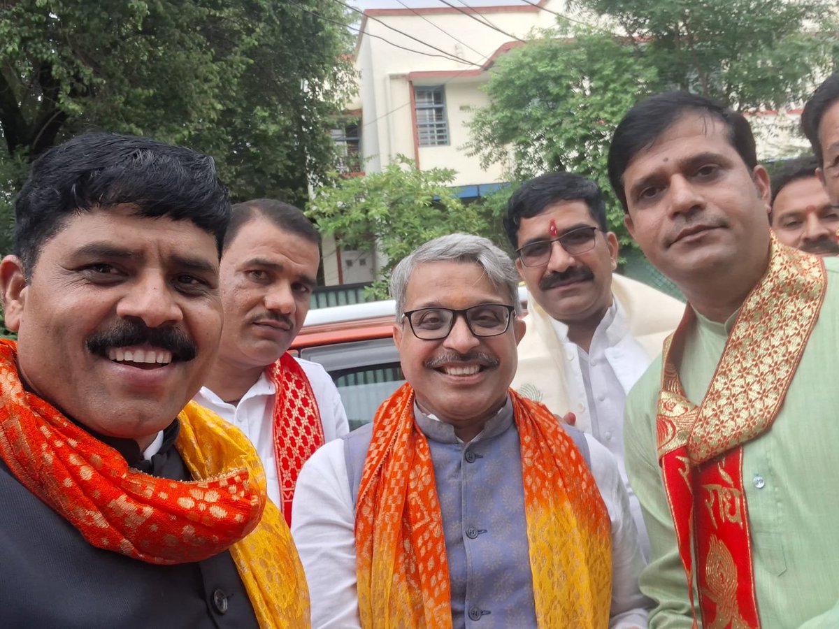AnujPra28011272's tweet photo. श्री कृष्ण #जन्माष्टमी (6 सितंबर) चल समारोह / धर्म सभा भोपाल भव्यता के साथ आयोजित हुआ l

#जन्माष्टमी 
#yaduvanshi https://t.co/eAdQEVi3zj
