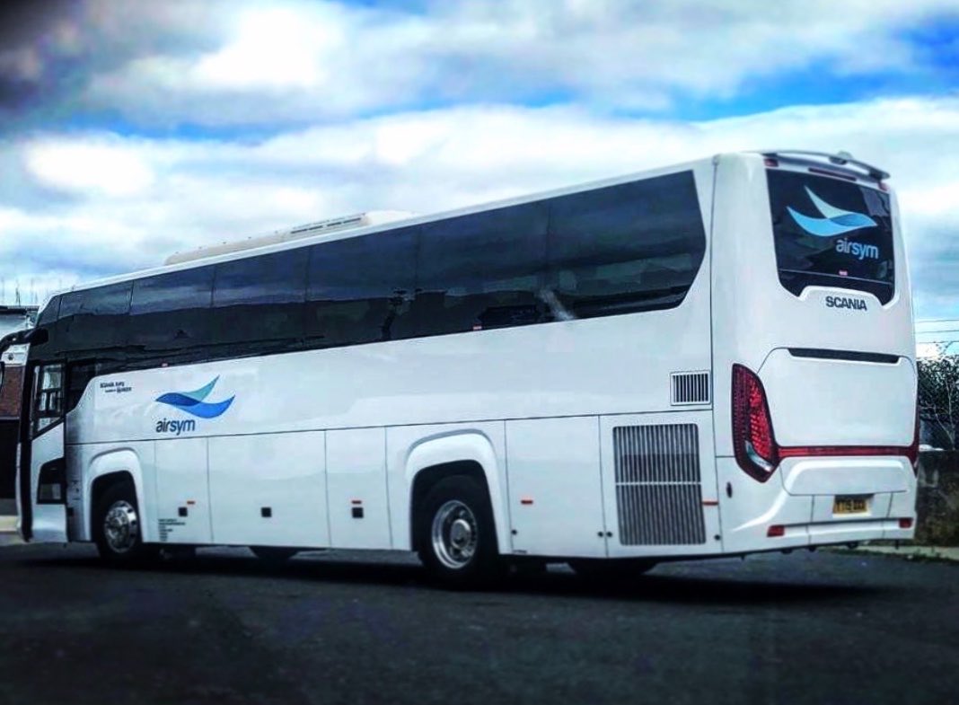 RogueUnfiltered's tweet photo. The coach company involved transporting the illegals, paid by the home office, are they; 

“Aiding and abetting”? 

Let’s do some digging! ‼️ https://t.co/JVbSG55S6l