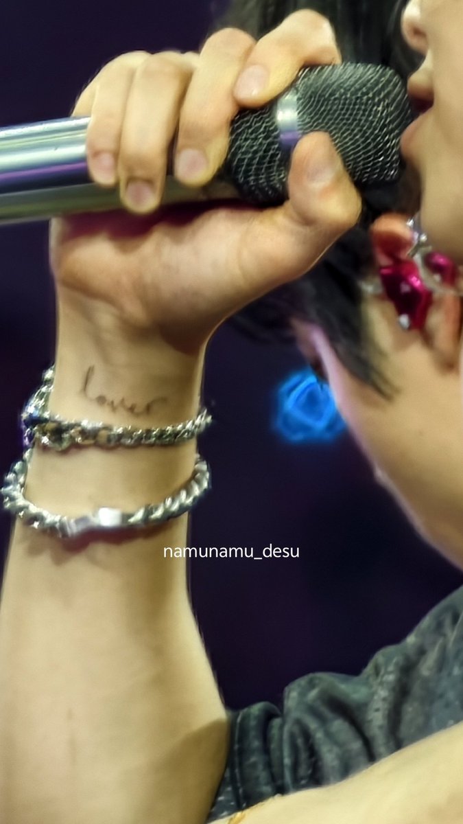 knjpagee's tweet photo. Clearer pic of Namjoon's new tattoo 'Lover' 🥹 https://t.co/OP7u1YC4km