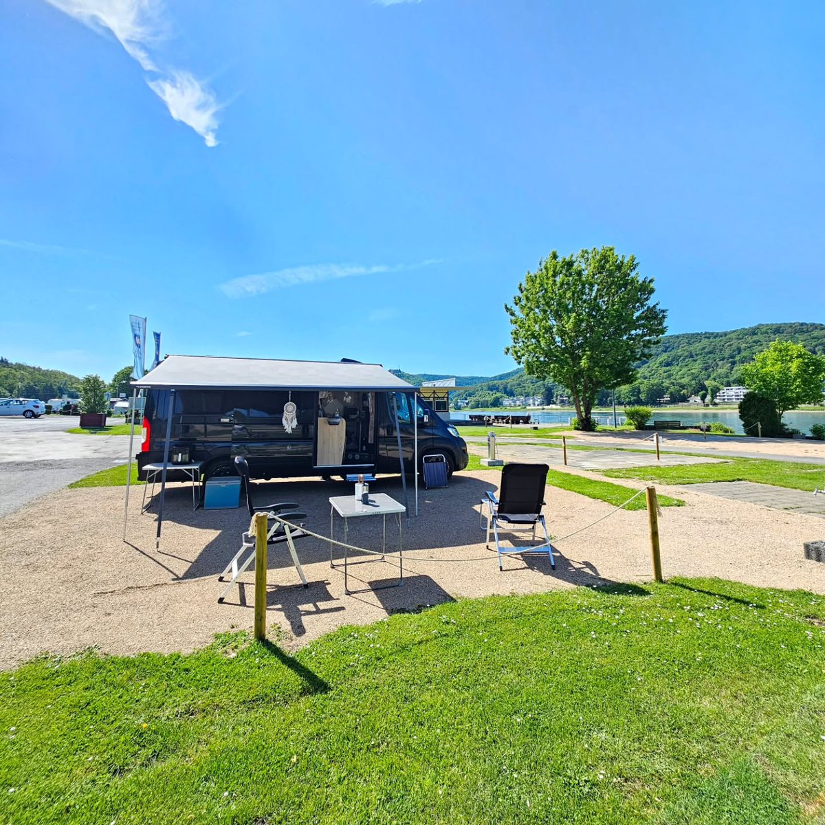 LoretteDelock7's tweet photo. The beer is chilled, the awning is out, and the sun is smiling. A perfect start to the Pentecost weekend. Wishing everyone a lovely long weekend—and to those who have to work, hang in there! The next free weekend will come. https://t.co/gpcg2MQWxf