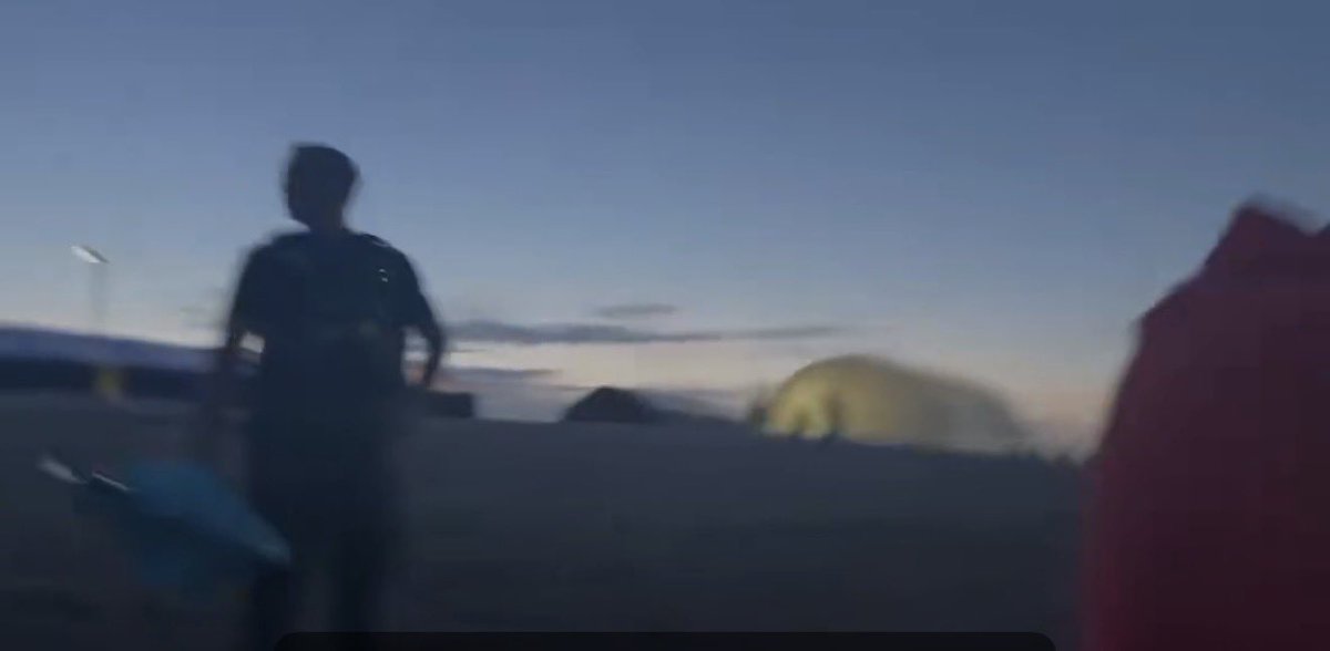 Jay13Yen's tweet photo. @LeilaniDowding Navy coordination. Pre Built tents.. prepaid Coaches. https://t.co/cfqTyc1asE