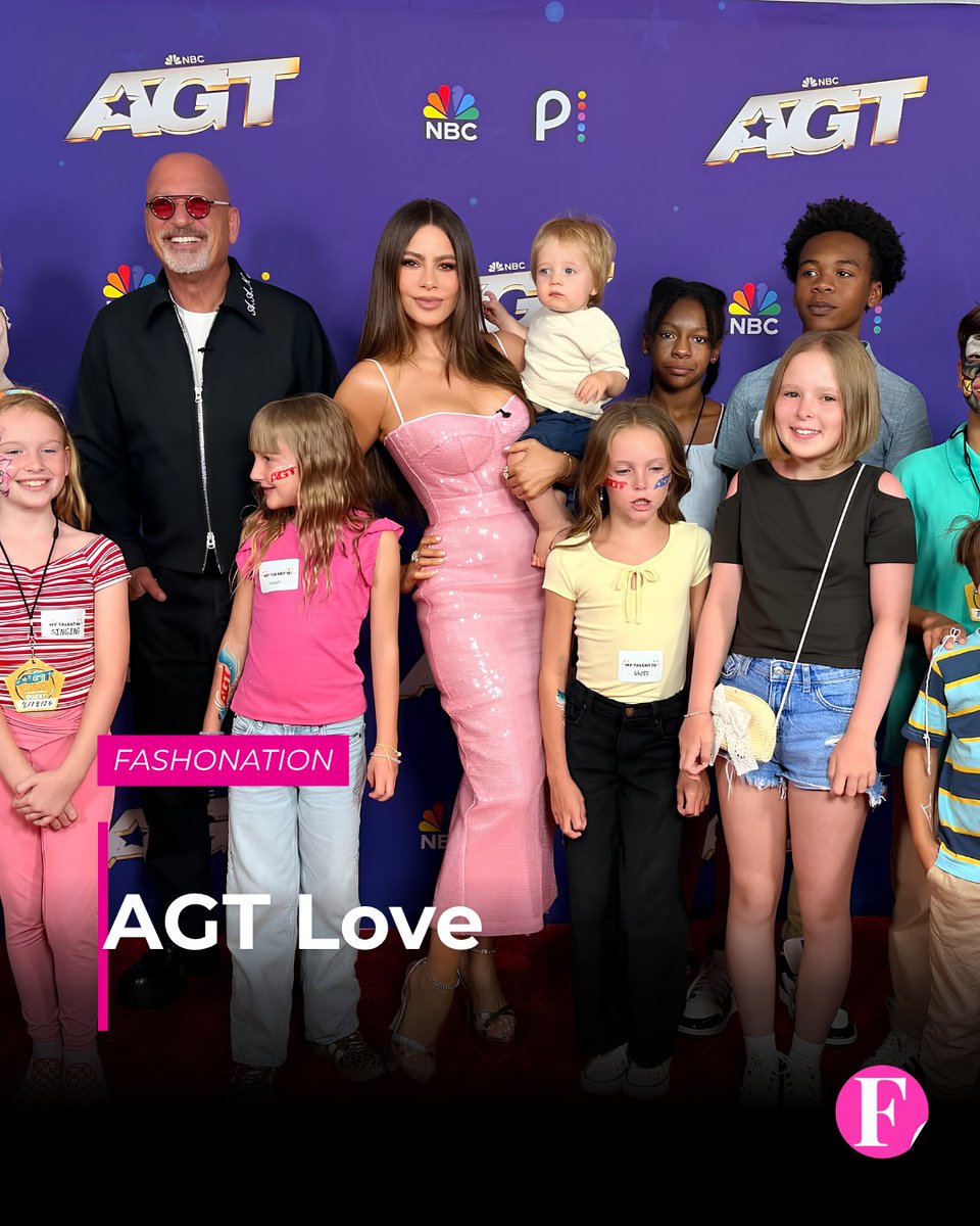 fullswadmayhem's tweet photo. The best part of this job? The audience! @agt @sofiavergara https://t.co/ZMIGgbUSYe