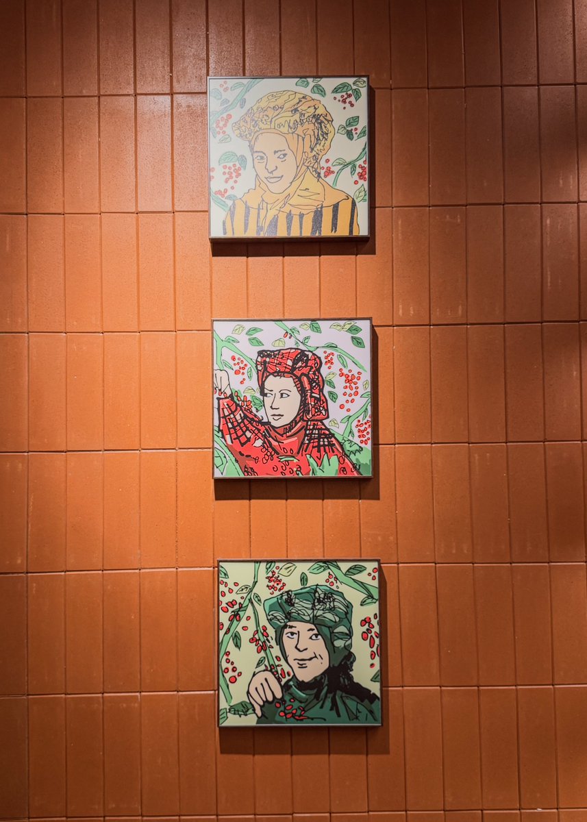 mmmeewwww's tweet photo. Konsep Coffee shop sekaligus mini library sepertinya bakal jadi trend kedepannya, ini keren sih untuk meningkatkan minat baca warga +62 ✨
📌 Filosofi Literasi by Filosofi Kopi https://t.co/oTHO8F1sC4