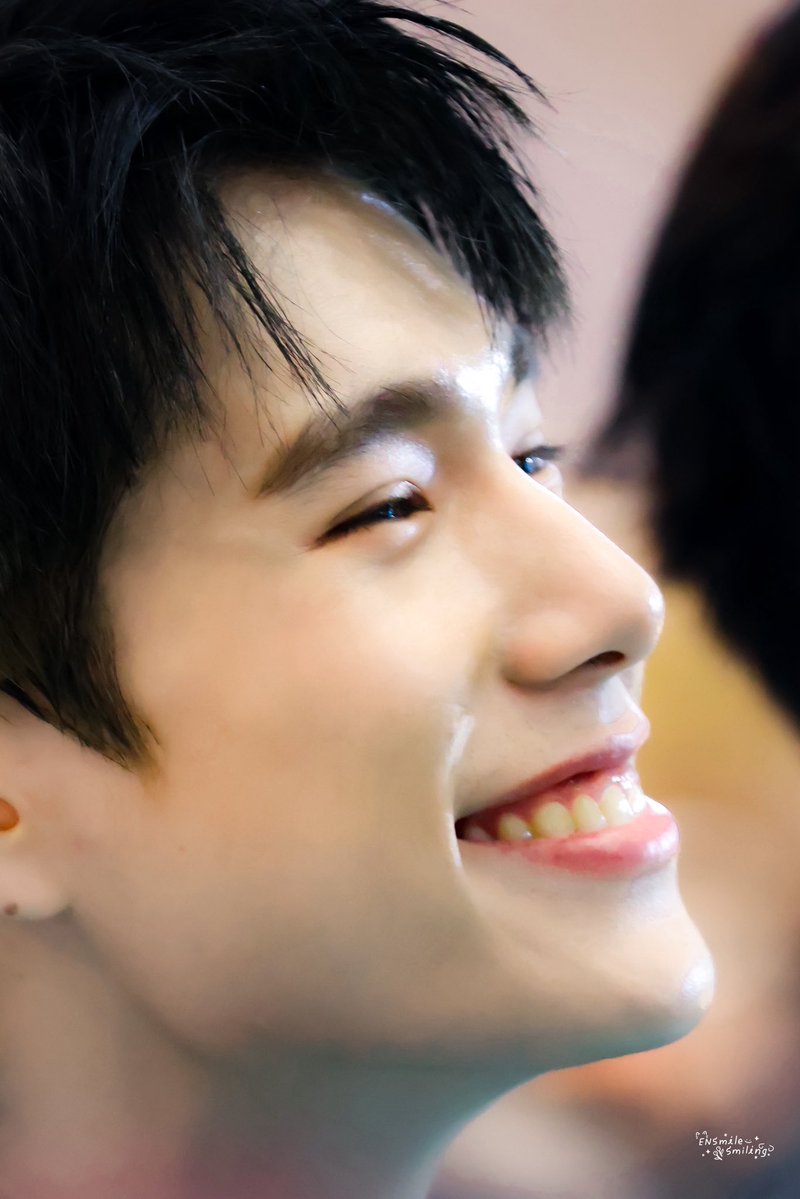 ENSmileSmiling's tweet photo. ˚◡̈ 05092026˚♡

ความสดใสของโลกใบนี้เลย ยิ้มเยอะๆนะพุพุโคตรน่ารักกกกกกก 😭

#DrPONGxPONDPHUWIN
#phuwintang @phuwintang https://t.co/ISmRIFNlxh