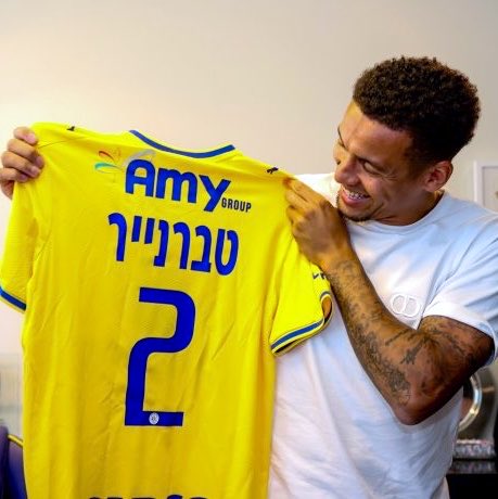 EnglishAbroad1's tweet photo. 🇮🇱 James Tavernier has completed his move to Maccabi Tel Aviv. 

The defender has signed a one-year deal with Israeli Premier League side who are managed by Kenny Miller.

The 34-year-old was available on a free after leaving #RangersFC after 11 years. https://t.co/K34YSwRZgF
