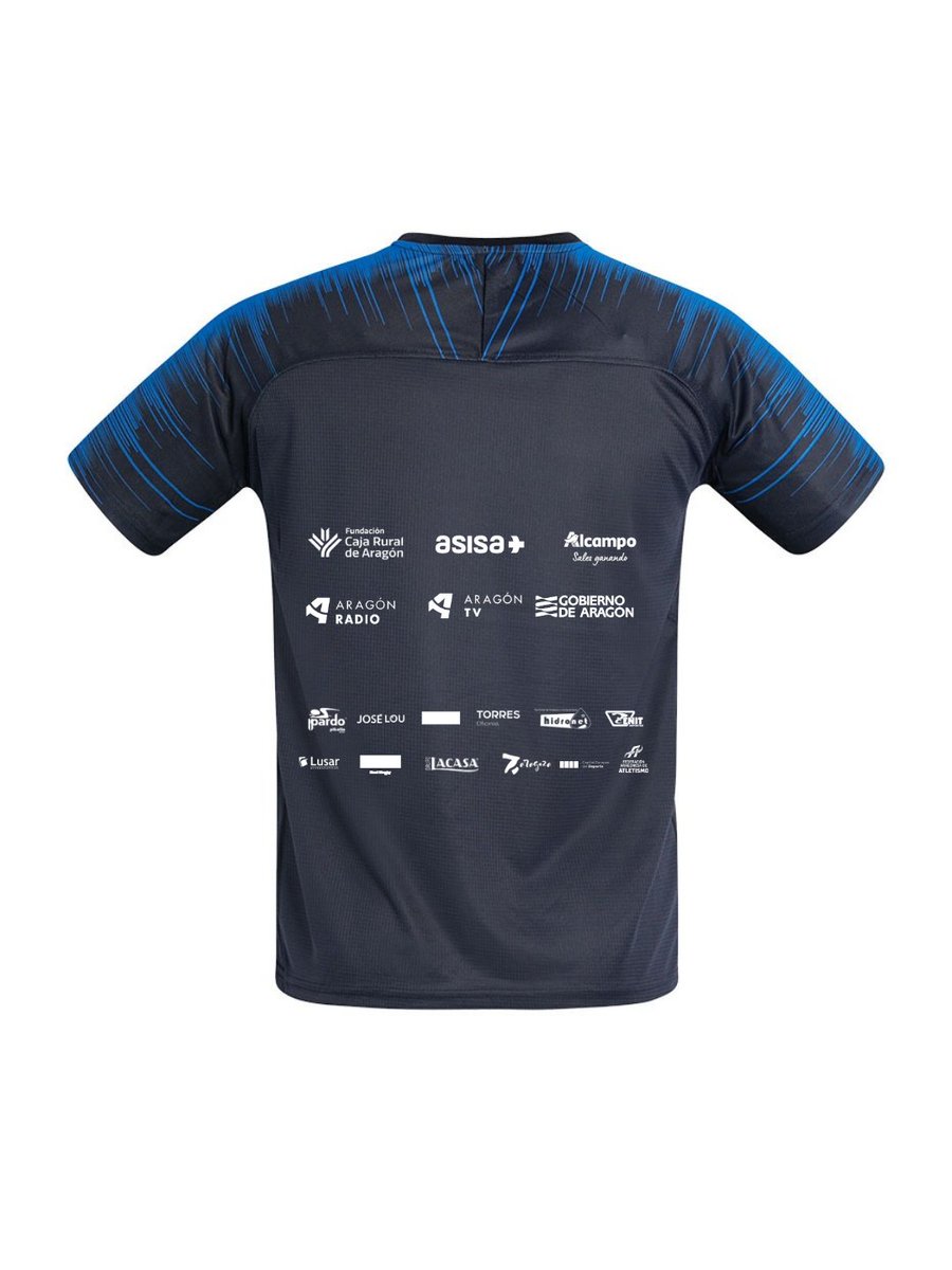 CruzRojaZgz's tweet photo. 👕 Ya está aquí la camiseta oficial de la III Carrera Solidaria Cruz Roja Pilar 2026.

Con la vuelta al cole y el regreso a la rutina en Zaragoza, es el momento perfecto para marcar una cita solidaria en el calendario. El 4 de octubre queremos llenar el Parque Grande  ❤️ https://t.co/FBy3tC7YjO