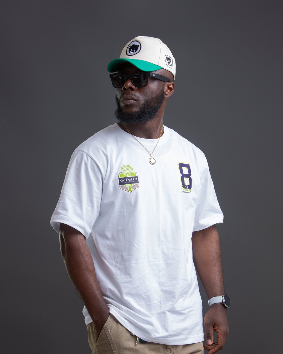 ChimwasuChaks's tweet photo. Randoms At AliNafe Photography
📸: AliNafe
🧢: @bearwithme_zm (COMING SOON)
#BearWithMe #BearWitness #BearWithChef187 #LoveBearsAllThings #merch https://t.co/kagYszAhW5