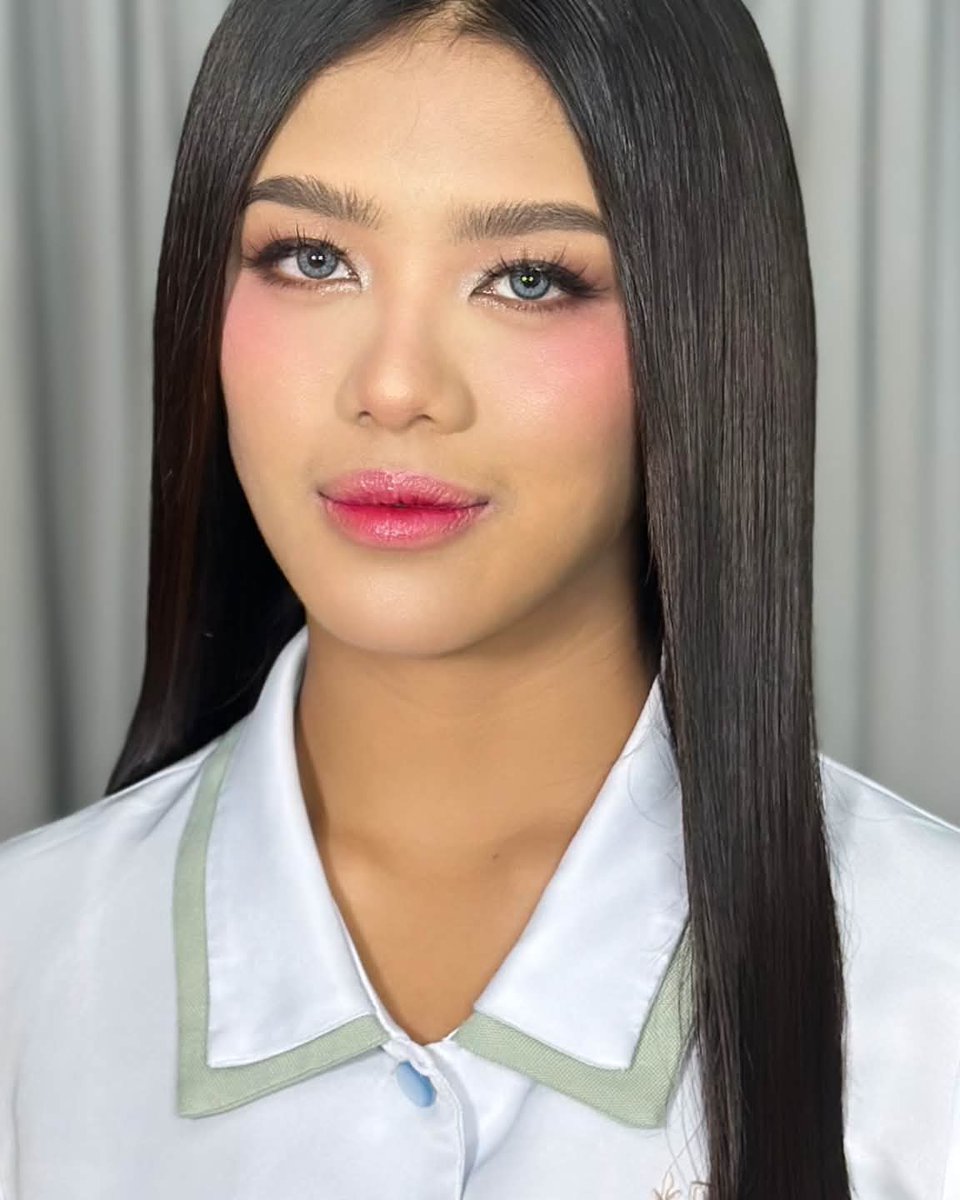 BanginDatBieber's tweet photo. Jho Anie Marie Alamo

Makeup by JM Yang
Hairstyle by Marc Evalo https://t.co/5DMxiJX7fa