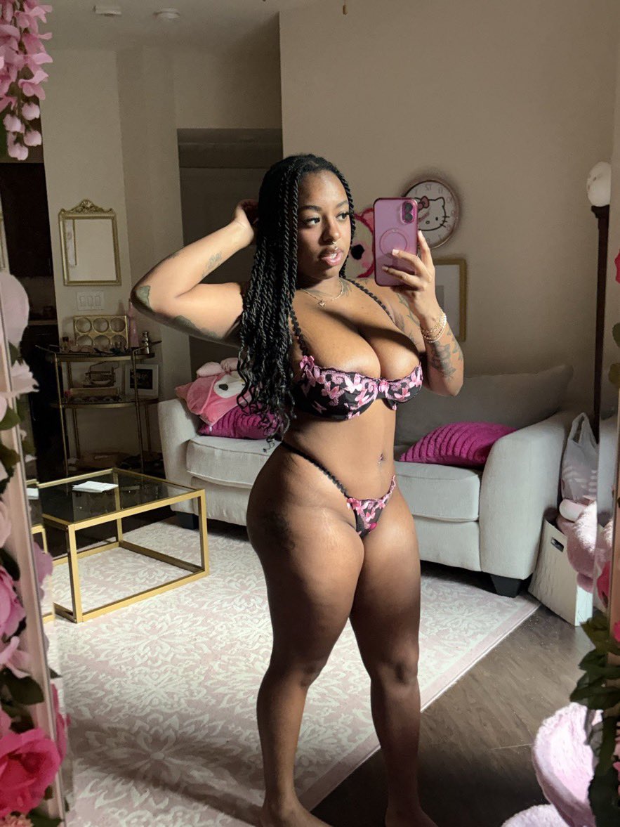 Allison4100's tweet photo. Still up &amp; horny af 😈Who's down for a sneaky link? 😍 https://t.co/fuRLxVzQks #content #rt #nsfw #satx #atx #htx #smtx #dtx #meets https://t.co/LhL9wF5RwK
