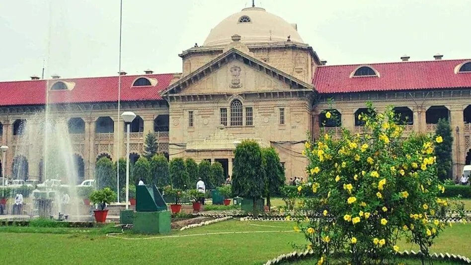 aajtak's tweet photo. 'सरकारी खजाने को चूना नहीं चलेगा...' SC/ST राहत राशि मामले पर HC सख्त, पूरे यूपी में जांच के आदेश 

इलाहाबाद हाईकोर्ट ने एससी/एसटी एक्ट के तहत पीड़ितों को मिलने वाली आर्थिक राहत राशि के दुरुपयोग को लेकर सुनवाई की. अपने फैसले में अदालत ने पूरे उत्तर प्रदेश में जांच के आदेश दिए हैं. कोर्ट ने जिला प्रशासन को तीन महीने में जांच पूरी करने का निर्देश दिया है और कहा है कि योजना के दुरुपयोग पर सख्त कार्रवाई होगी.

पूरी ख़बर: https://t.co/sFpar4xOwz

#SCST #ReliefFund #UttarPradesh #AllahabadHighCourt #UPNews