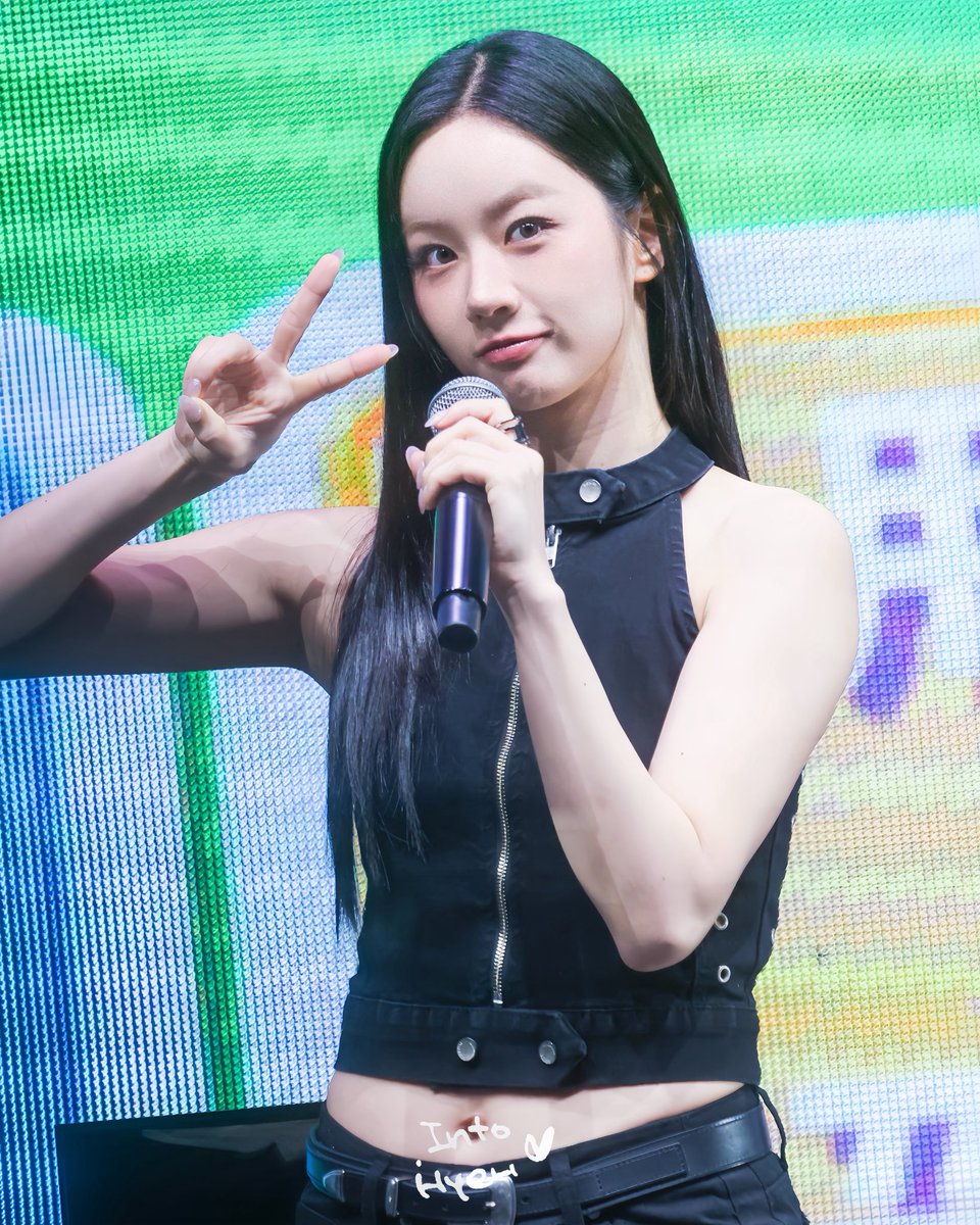 into_hyeri's tweet photo. ♡´･ᴗ･`♡
-
𝟎𝟓.𝟎𝟗.𝟐𝟎𝟐𝟔
-
𝐇𝐲𝐞𝐫𝐢𝐝𝐞 𝐢𝐧 𝐓𝐚𝐢𝐩𝐞𝐢

#이혜리 #혜리 #Hyeri #leehyeri 
@hyeriherihey https://t.co/lEIUq2Esd6