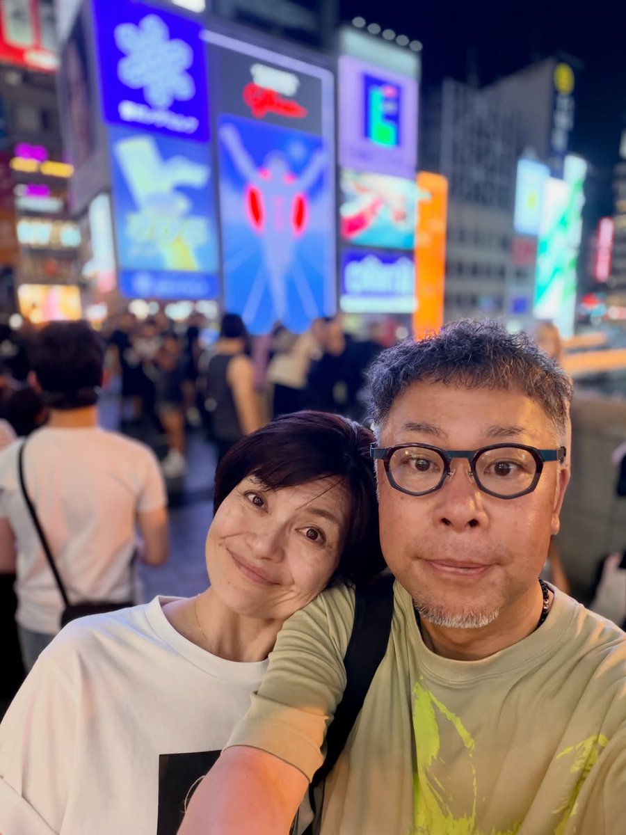 DavidJarosoi's tweet photo. Monday night. After running errands, I had chiritori hot pot for dinner. The cheese risotto to finish was delicious too. Osaka delivers. The inbound tourist crowds from Shinsaibashi to Ebisu Bridge were beyond expectations. https://t.co/rPzZ6w52Cn