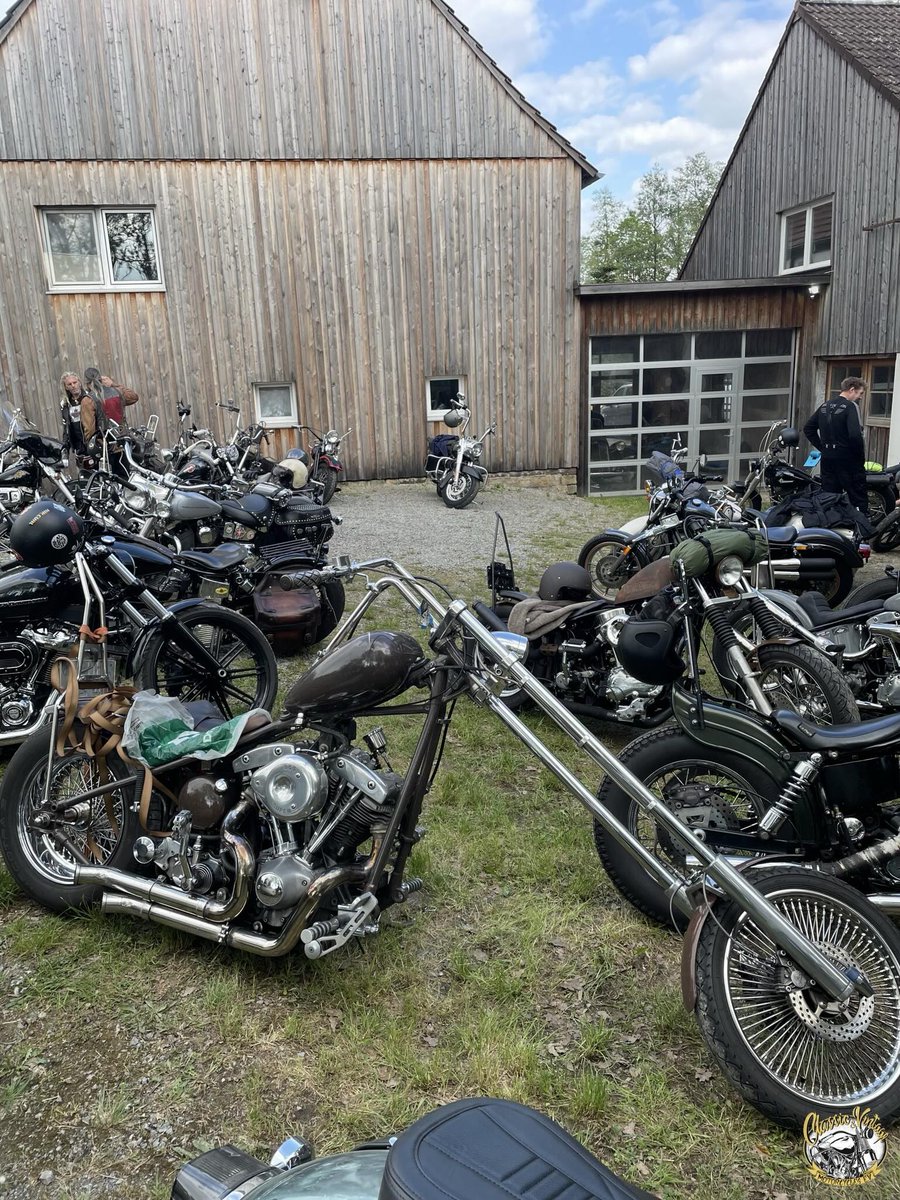ShizukoHunwt's tweet photo. Season Open Run 2026 in the beautiful Weser Uplands. https://t.co/JdfYWoqcK4