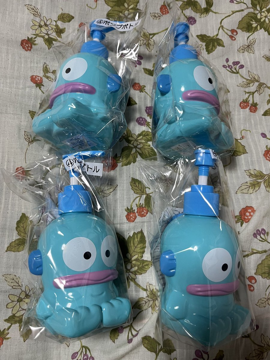 Bear_tt5_Geisha's tweet photo. ハンギョドン 当りくじ サンリオくじ 一番くじ 1番くじ 交換 買取

譲】
②クッション　２
③バスクロック　6
④ポンプボトル　４
⑤シャンプーブラシ　５
⑧フェイスタオルA   4
⑨フェイスタオルB   6
⑩収納ボックス白　４
11収納ボックス青　４
12ミニトートA    4
13ミニトートB    4

↓リプ https://t.co/54FsfL2Fgu