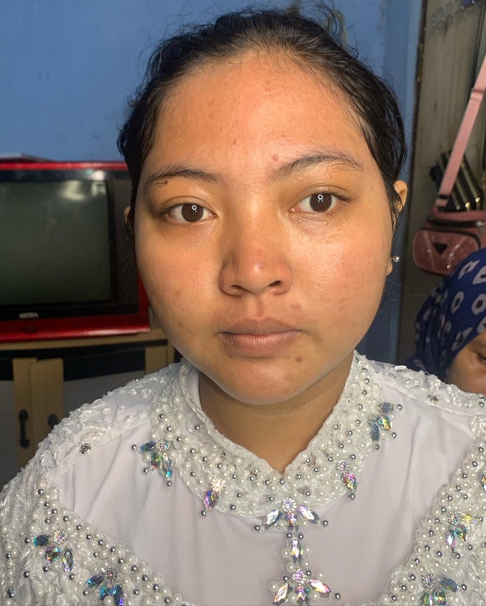 NorbertTespkrv's tweet photo. Make up by @apriliaadwi24_ 
Tanpa cukur alis. Malu bertanya, sesat di jalan. Yuk tanya dulu. Info PL: 087872894503 
No telepon. https://t.co/9J2veupe9T