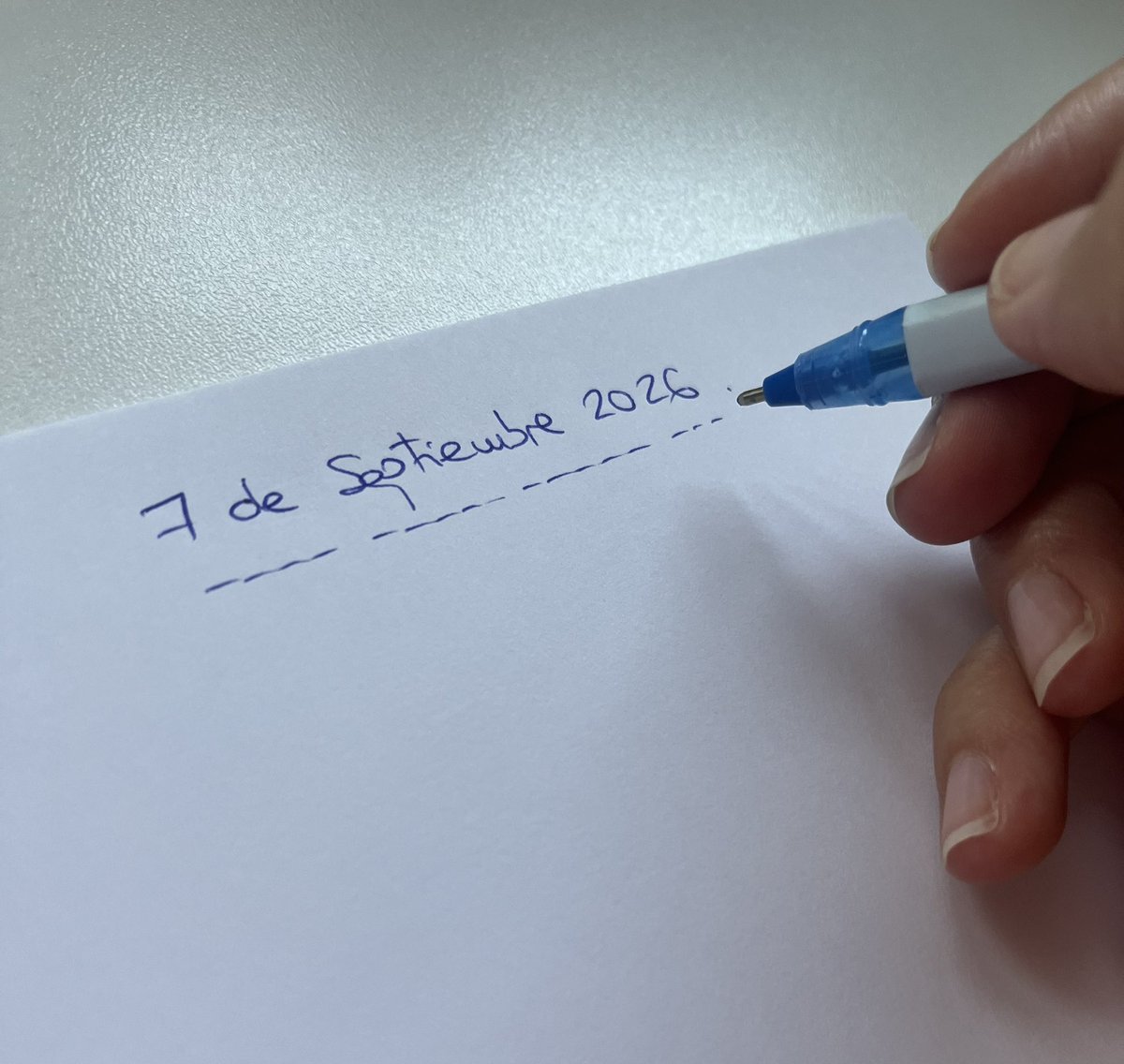 CandeTesta's tweet photo. Un folio a estrenar, una nueva etapa. Amistades, aprendizajes, ilusiones compartidas. Un curso 26/27 que hoy arranca con fuerza!

Mis mejores deseos para los 24.914 alumnos y alumnas que vuelven a sus escuelitas, coles e institutos; a toda la comunidad educativa y las familias ✨ https://t.co/GgNEvtNFgP