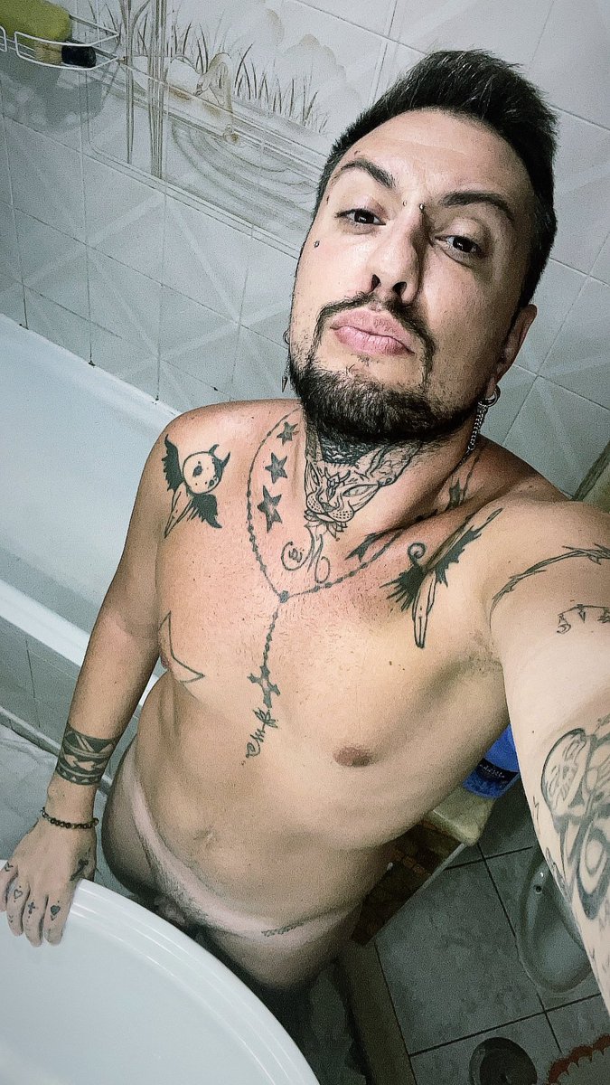 Poyson1994's tweet photo. Buongiorno 💙💚
#ragazzo #ragazzo #io #lgbtqplas https://t.co/McdpeB86Wp